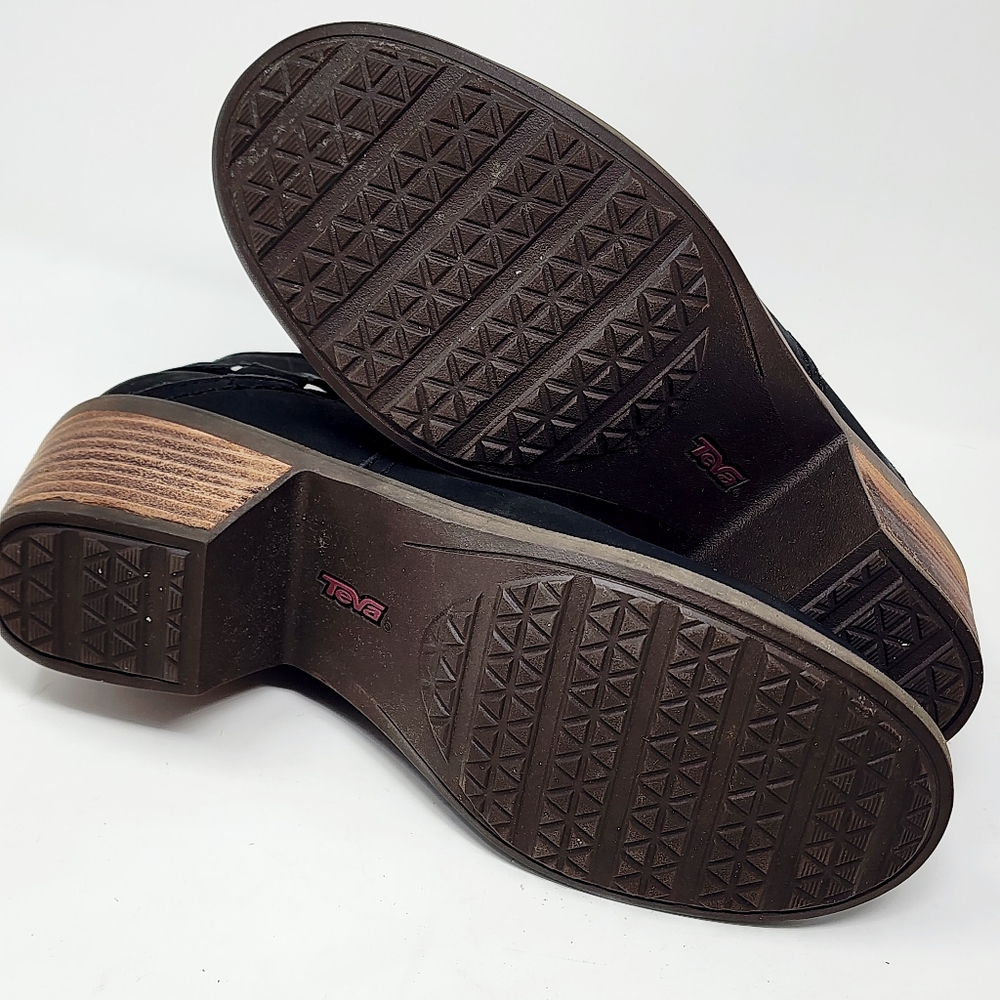 Teva Black Nubuck Ankle Boots Women’s 7 - Picture 8 of 9